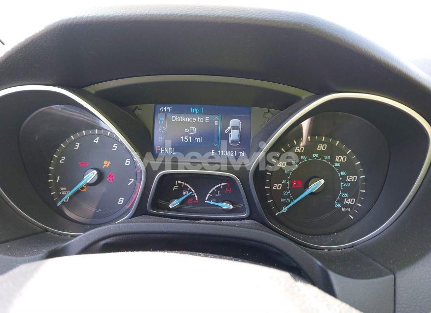 Photo 7 of 2014 Ford Focus SE (VIN 1FADP3F28EL258737)