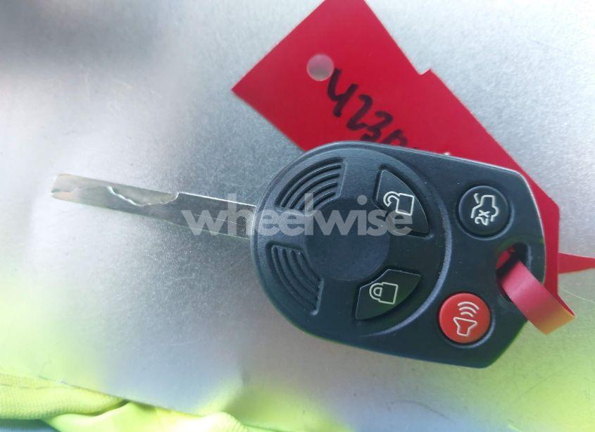 Photo 11 of 2014 Ford Focus SE (VIN 1FADP3F28EL267275)