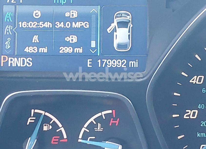 Photo 15 of 2014 Ford Focus SE (VIN 1FADP3F28EL267275)