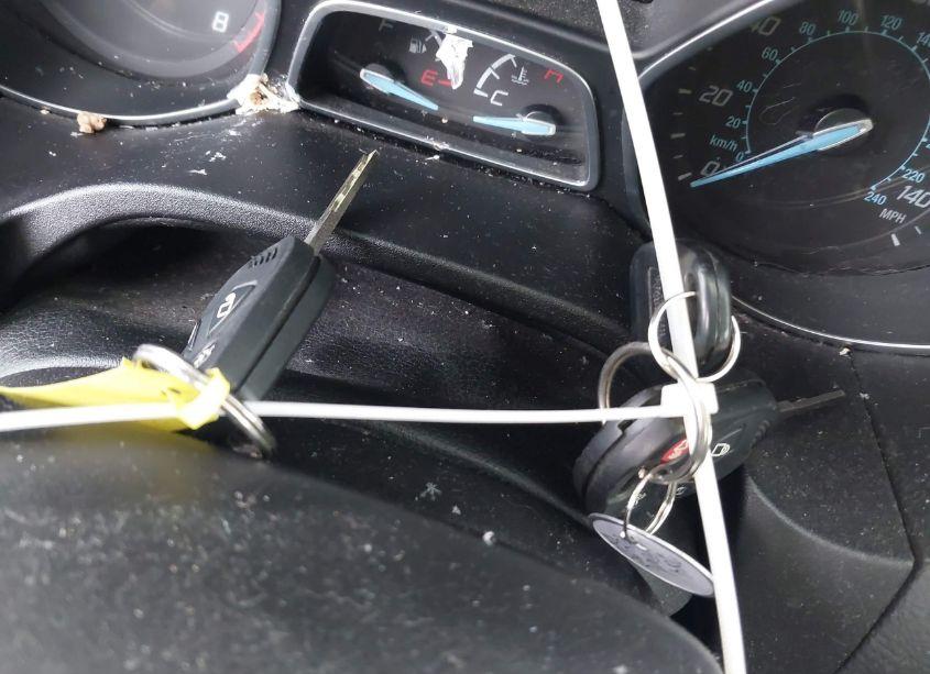 Photo 11 of 2014 Ford Focus SE (VIN 1FADP3F28EL281659)