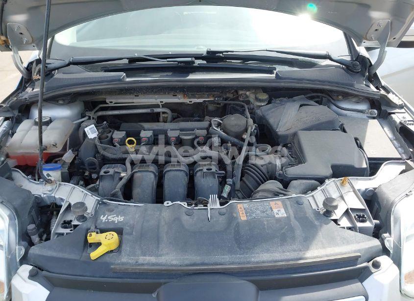 Photo 10 of 2014 Ford Focus SE (VIN 1FADP3F28EL302607)