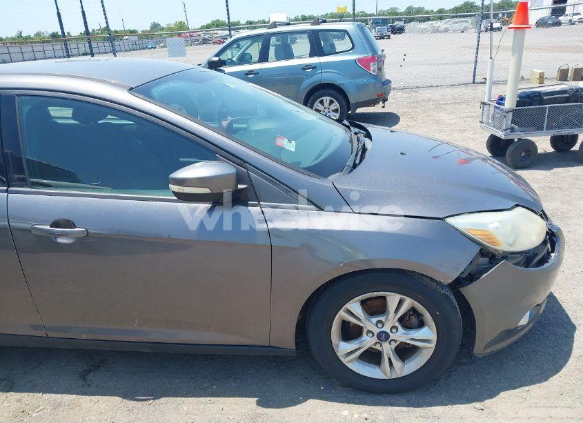 Photo 12 of 2014 Ford Focus SE (VIN 1FADP3F28EL336532)