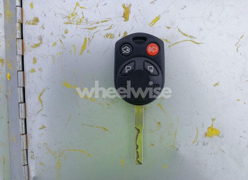 Photo 11 of 2014 Ford Focus SE (VIN 1FADP3F28EL347711)