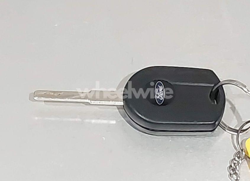 Photo 11 of 2014 Ford Focus SE (VIN 1FADP3F28EL354593)