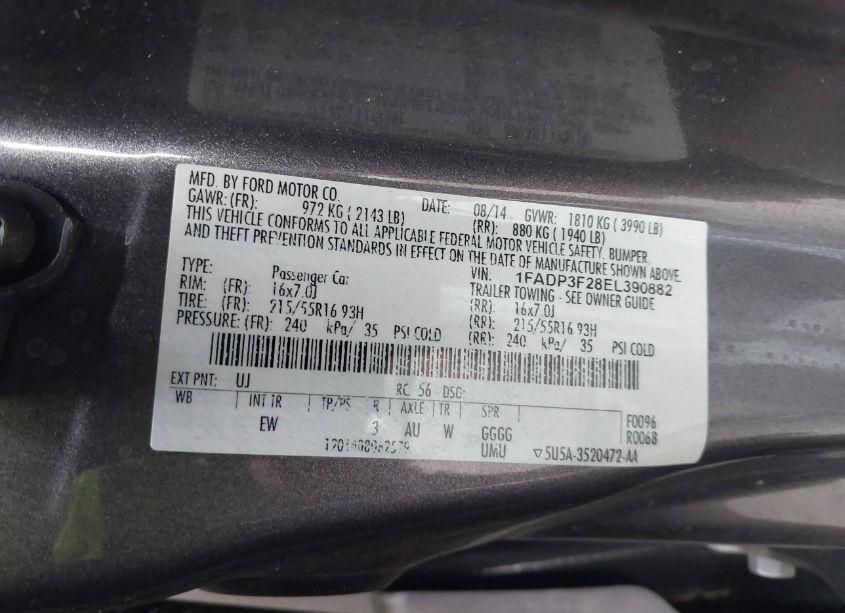 Photo 9 of 2014 Ford Focus SE (VIN 1FADP3F28EL390882)