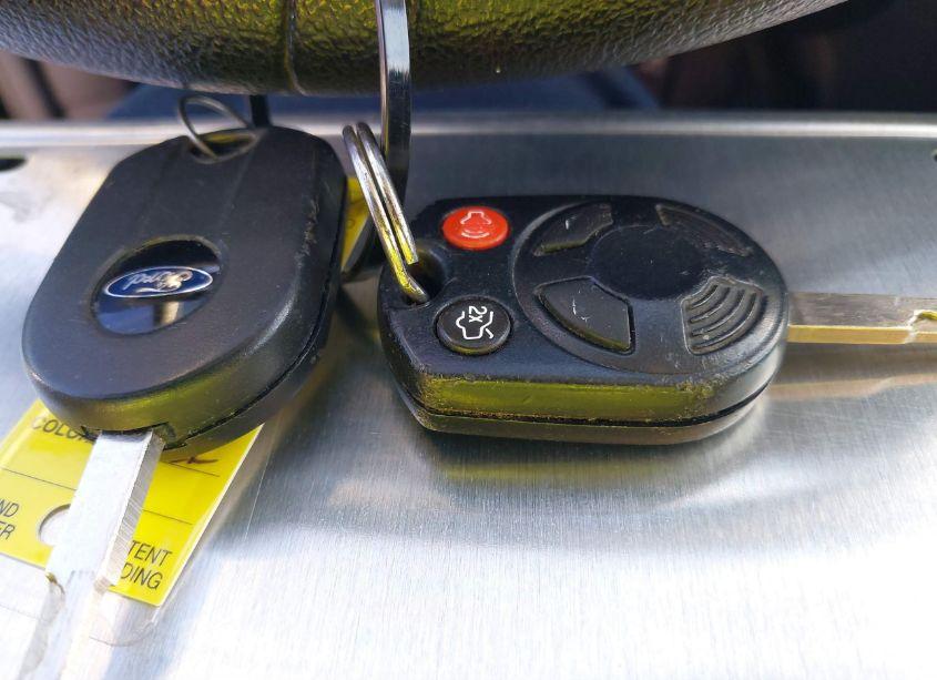 Photo 11 of 2014 Ford Focus SE (VIN 1FADP3F28EL431074)