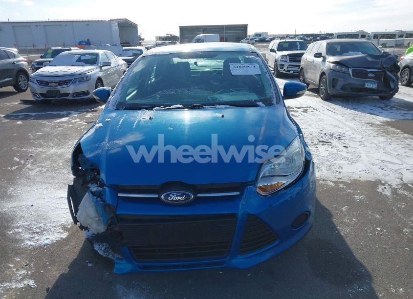 Photo 13 of 2014 Ford Focus SE (VIN 1FADP3F28EL431706)