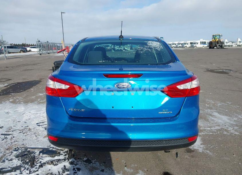 Photo 17 of 2014 Ford Focus SE (VIN 1FADP3F28EL431706)