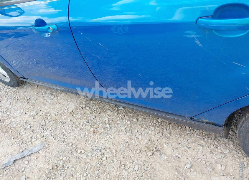 Photo 6 of 2014 Ford Focus SE (VIN 1FADP3F28EL438025)