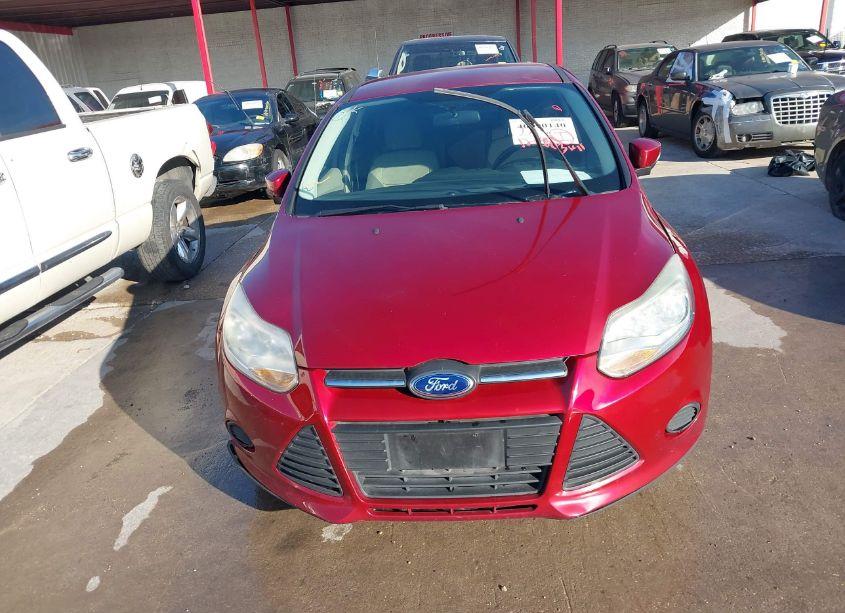 Photo 6 of 2014 Ford Focus SE (VIN 1FADP3F28EL440602)