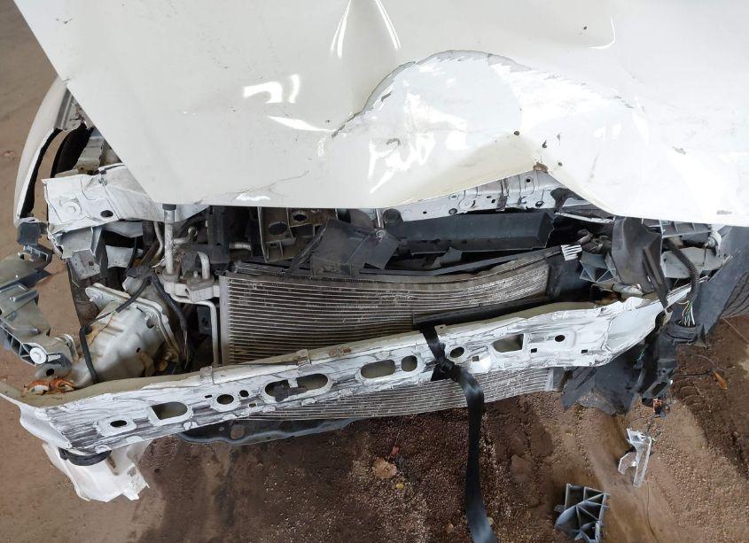 Photo 6 of 2015 Ford Focus SE (VIN 1FADP3F28FL343322)