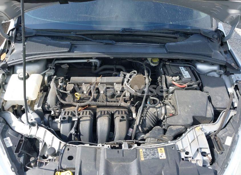 Photo 10 of 2015 Ford Focus SE (VIN 1FADP3F28FL344065)