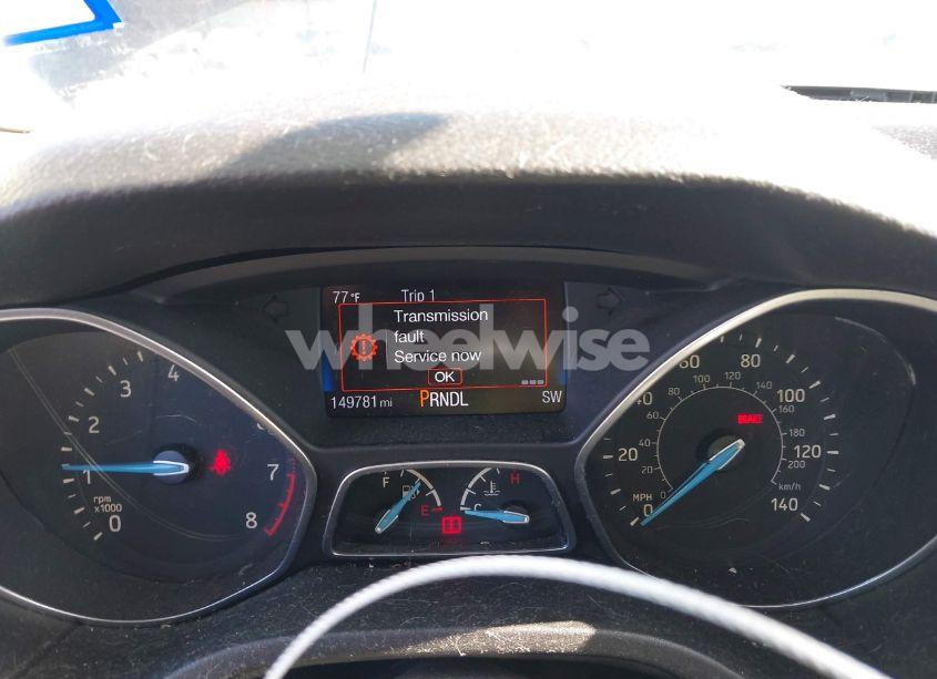 Photo 7 of 2015 Ford Focus SE (VIN 1FADP3F28FL356510)