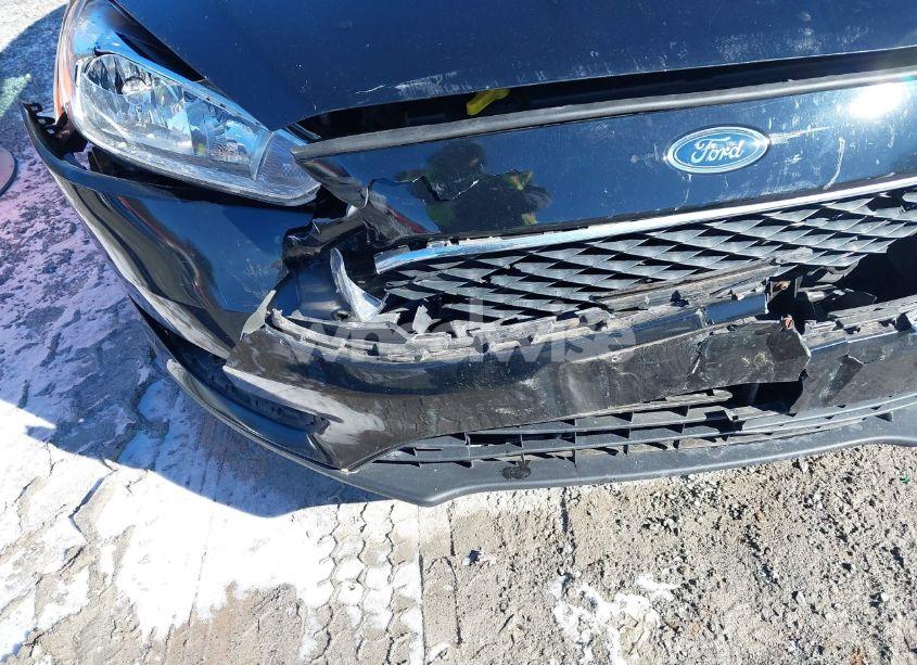 Photo 11 of 2016 Ford Focus SE (VIN 1FADP3F28GL211629)