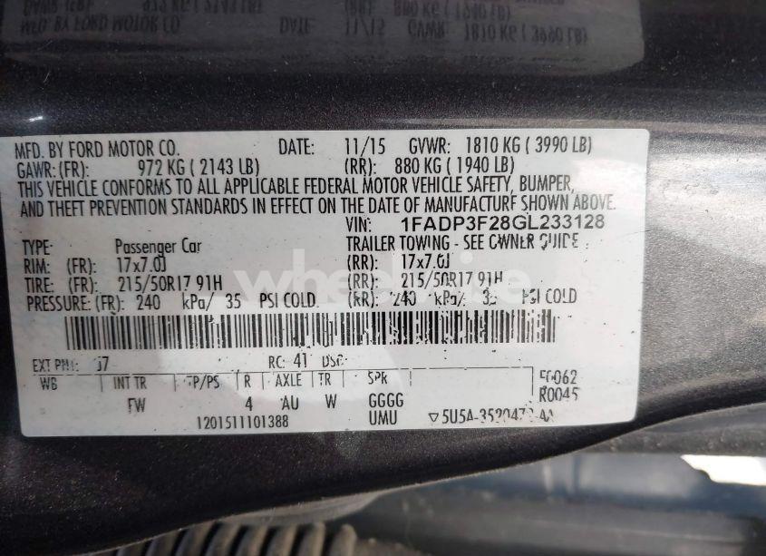 Photo 9 of 2016 Ford Focus SE (VIN 1FADP3F28GL233128)