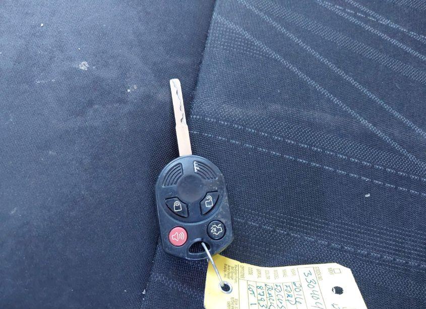 Photo 11 of 2016 Ford Focus SE (VIN 1FADP3F28GL248793)