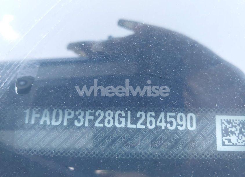 Photo 9 of 2016 Ford Focus SE (VIN 1FADP3F28GL264590)