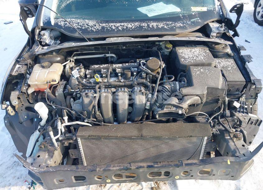 Photo 10 of 2016 Ford Focus SE (VIN 1FADP3F28GL267070)