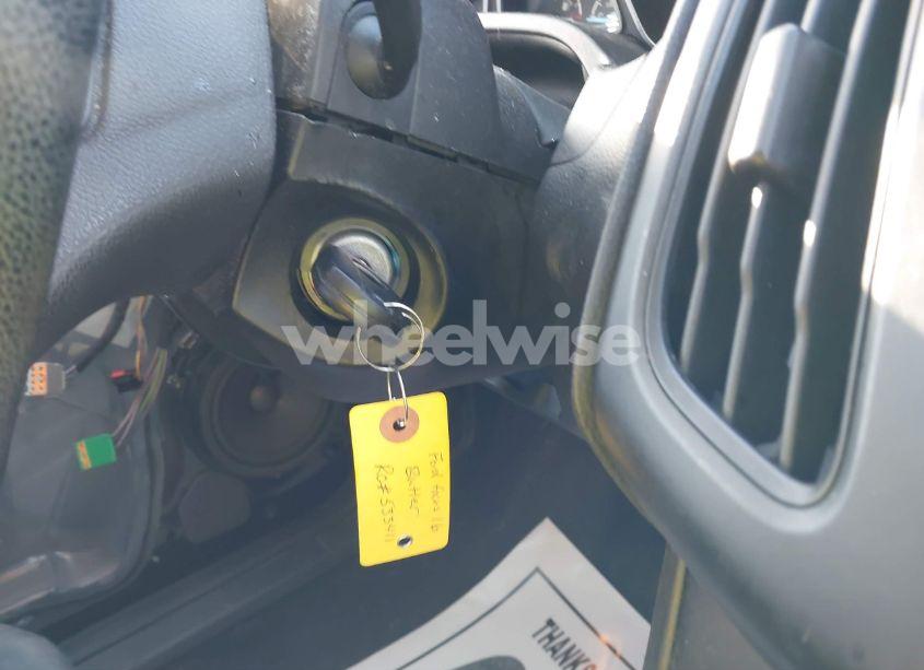 Photo 11 of 2016 Ford Focus SE (VIN 1FADP3F28GL267070)