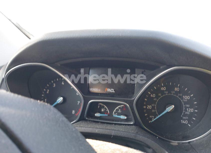 Photo 7 of 2016 Ford Focus SE (VIN 1FADP3F28GL267070)