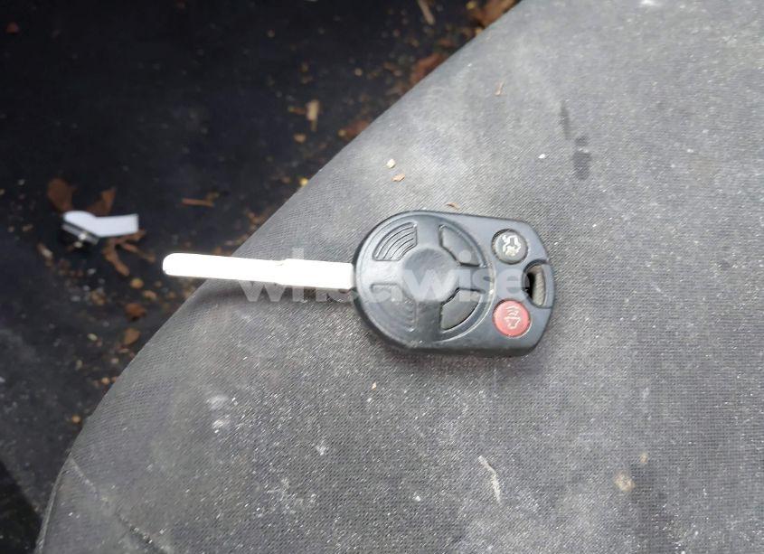 Photo 11 of 2016 Ford Focus SE (VIN 1FADP3F28GL268980)