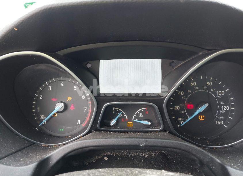 Photo 7 of 2016 Ford Focus SE (VIN 1FADP3F28GL268980)