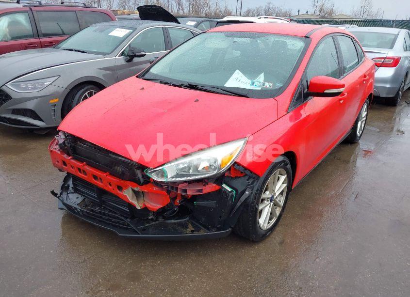Photo 6 of 2016 Ford Focus SE (VIN 1FADP3F28GL285584)