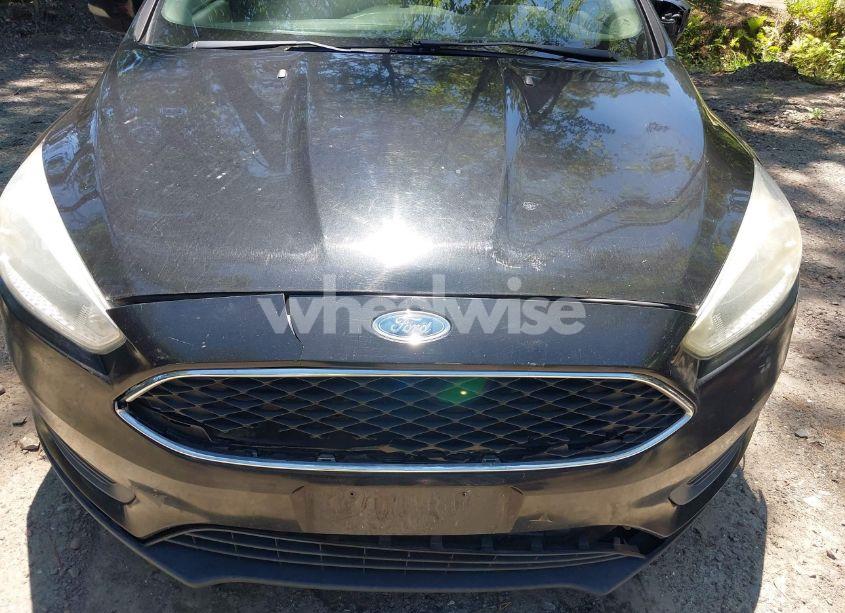 Photo 13 of 2016 Ford Focus SE (VIN 1FADP3F28GL286685)