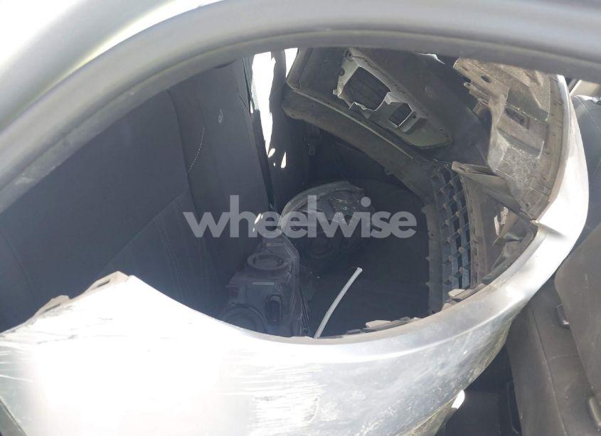 Photo 12 of 2016 Ford Focus SE (VIN 1FADP3F28GL320267)