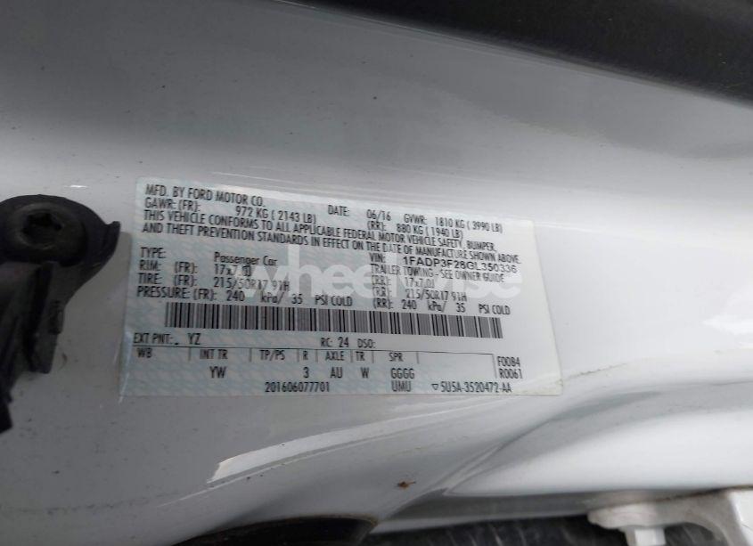 Photo 9 of 2016 Ford Focus SE (VIN 1FADP3F28GL350336)