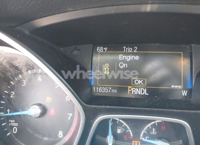 Photo 16 of 2016 Ford Focus SE (VIN 1FADP3F28GL358243)