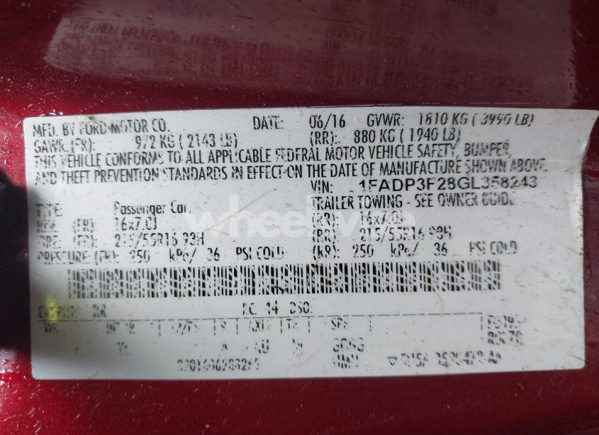 Photo 9 of 2016 Ford Focus SE (VIN 1FADP3F28GL358243)