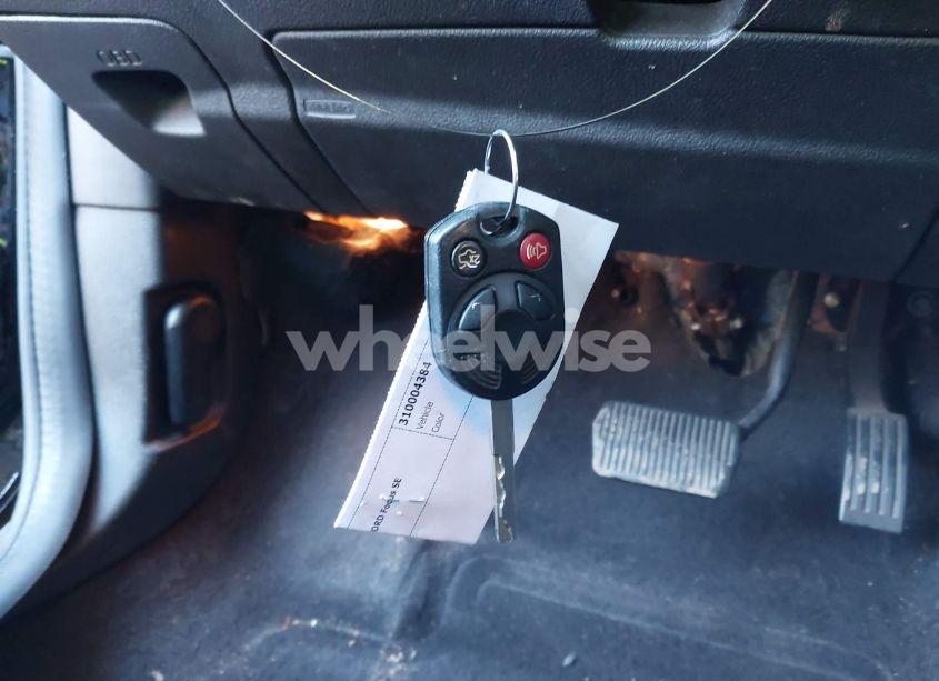 Photo 11 of 2016 Ford Focus SE (VIN 1FADP3F28GL358470)