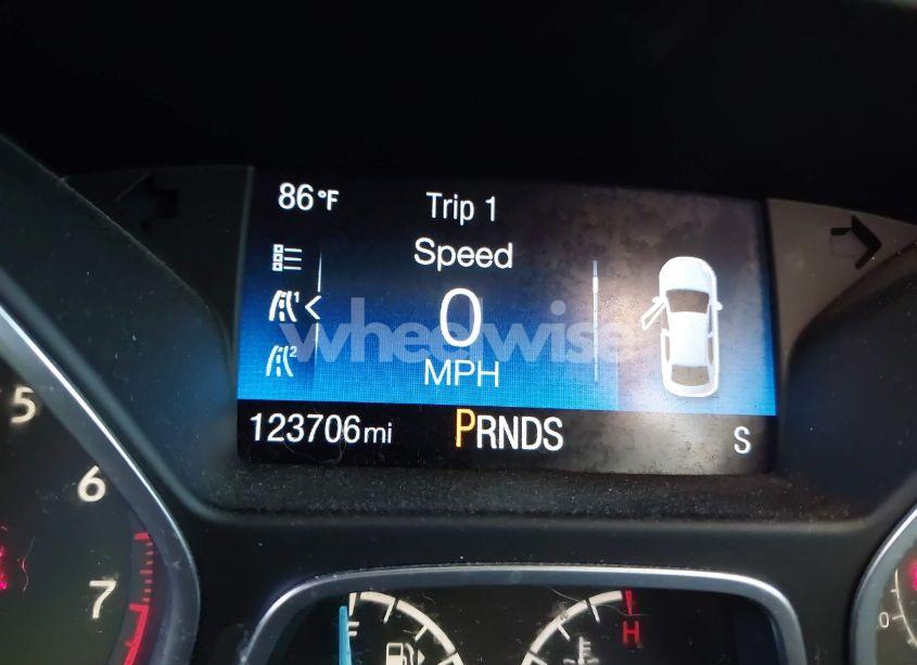 Photo 15 of 2016 Ford Focus SE (VIN 1FADP3F28GL371350)