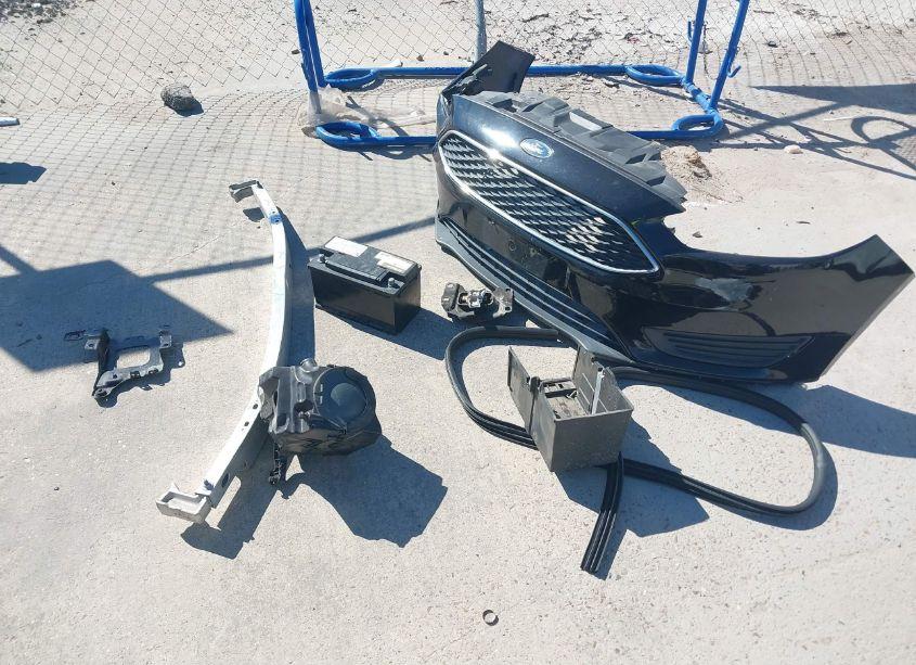 Photo 12 of 2017 Ford Focus SE (VIN 1FADP3F28HL269662)