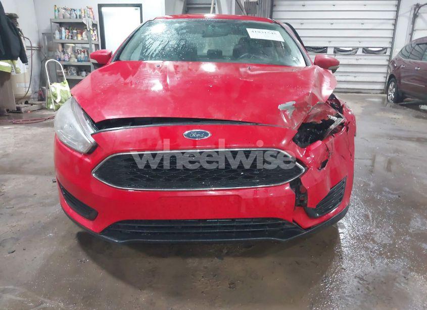 Photo 13 of 2017 Ford Focus SE (VIN 1FADP3F28HL340021)