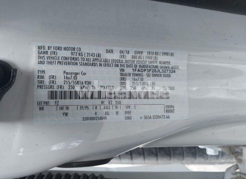 Photo 9 of 2018 Ford Focus SE (VIN 1FADP3F28JL327324)