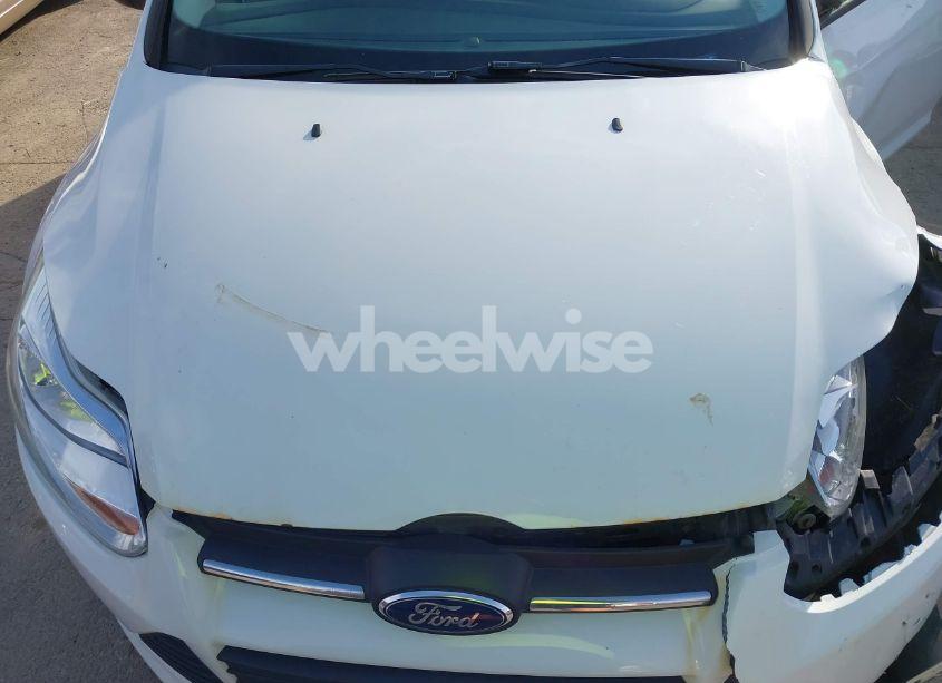 Photo 10 of 2013 Ford Focus SE (VIN 1FADP3F29DL130361)