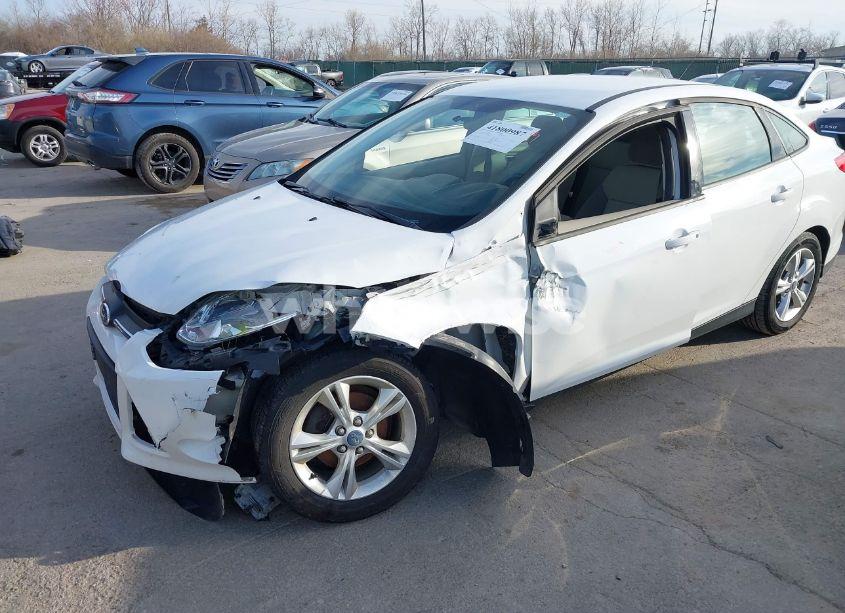 Photo 6 of 2013 Ford Focus SE (VIN 1FADP3F29DL130361)