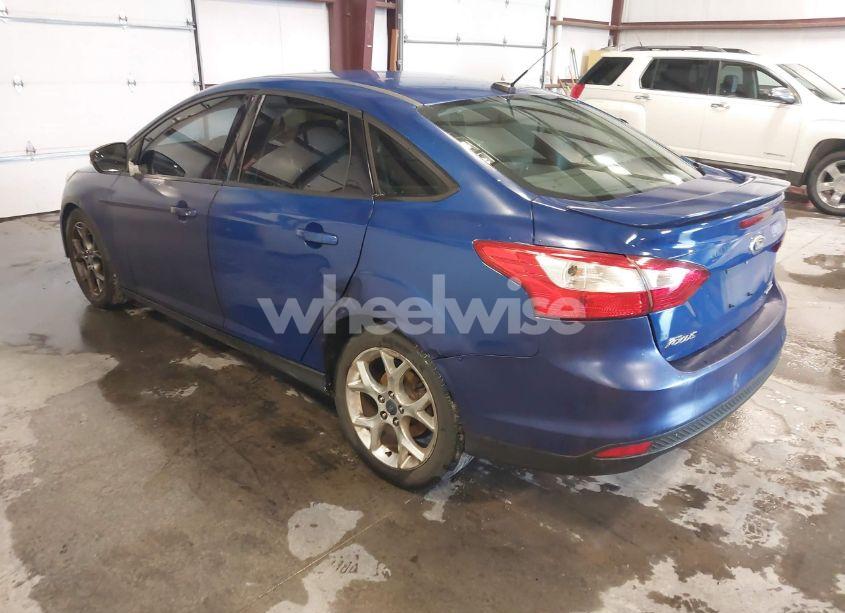 Photo 3 of 2013 Ford Focus SE (VIN 1FADP3F29DL199342)