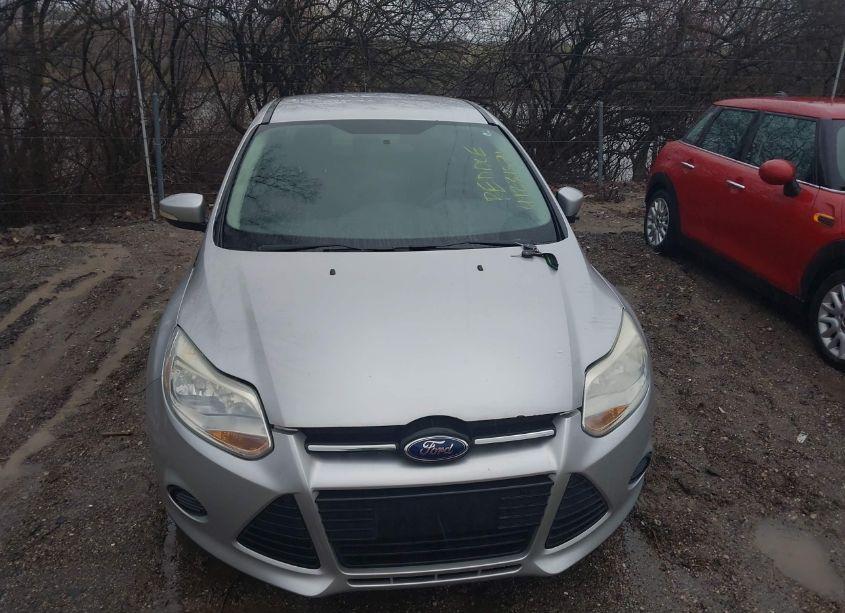 Photo 6 of 2013 Ford Focus SE (VIN 1FADP3F29DL199745)