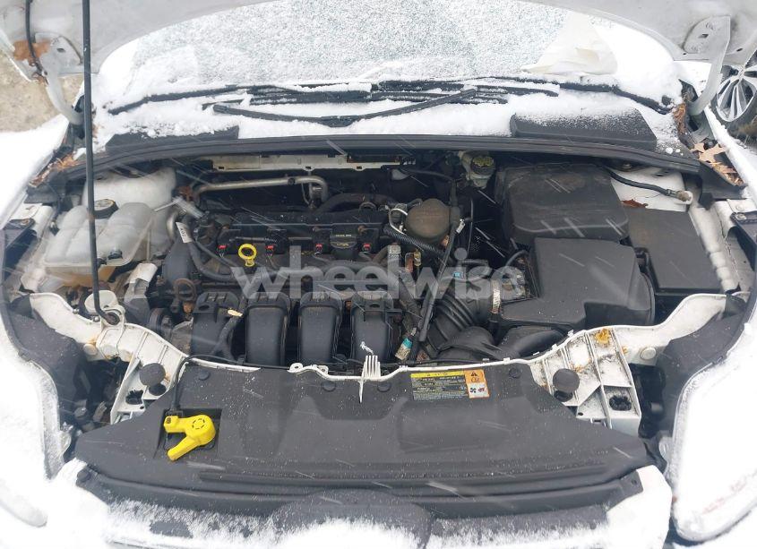 Photo 10 of 2013 Ford Focus SE (VIN 1FADP3F29DL215569)