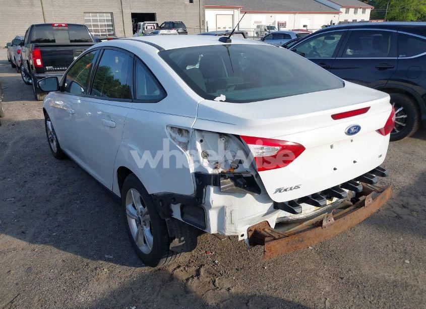 Photo 3 of 2013 Ford Focus SE (VIN 1FADP3F29DL239824)