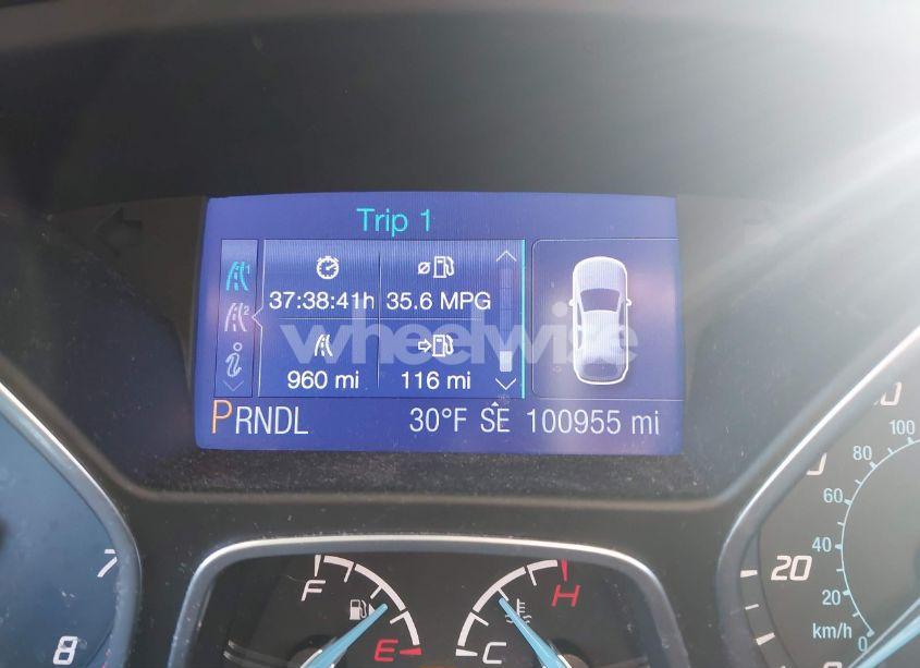 Photo 15 of 2013 Ford Focus SE (VIN 1FADP3F29DL257790)