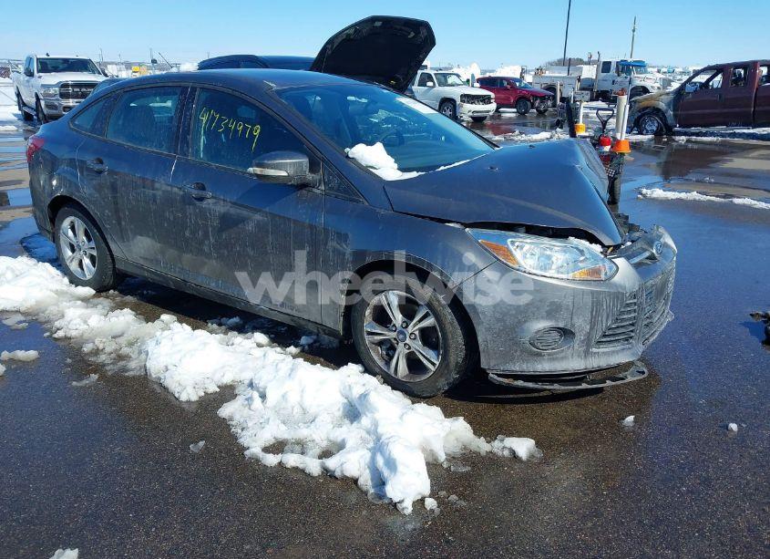 2013 Ford Focus SE (VIN 1FADP3F29DL263668) main photo