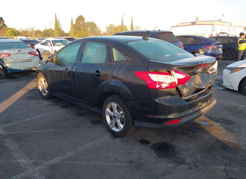 Photo 3 of 2013 Ford Focus SE (VIN 1FADP3F29DL264089)