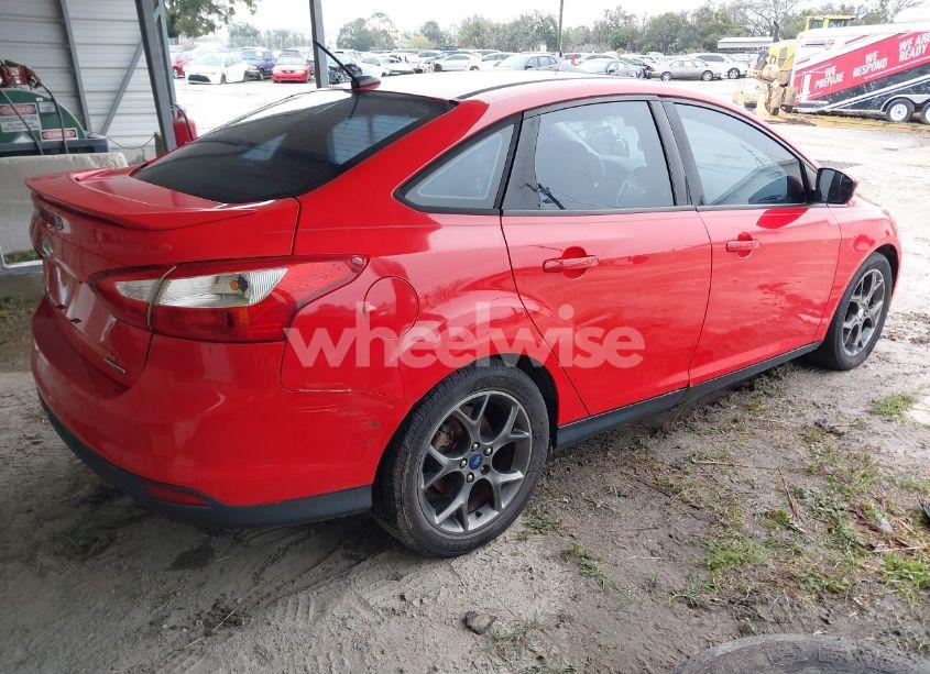 Photo 4 of 2013 Ford Focus SE (VIN 1FADP3F29DL265565)