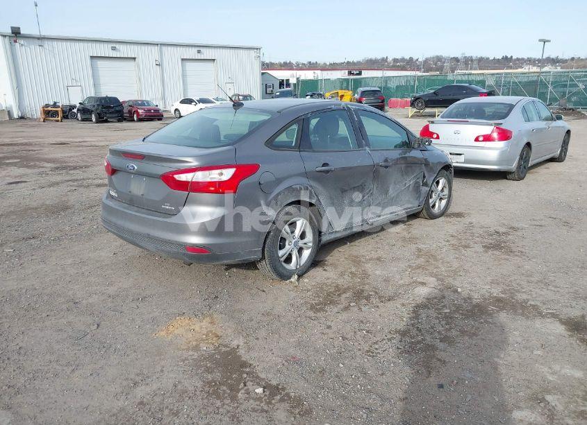 Photo 4 of 2013 Ford Focus SE (VIN 1FADP3F29DL265646)