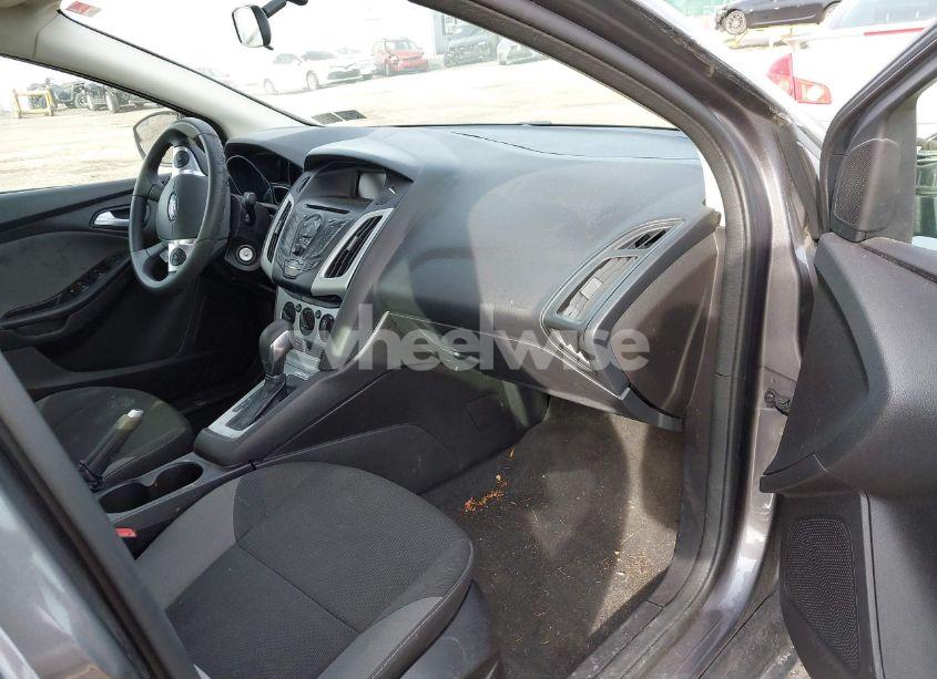 Photo 5 of 2013 Ford Focus SE (VIN 1FADP3F29DL265646)