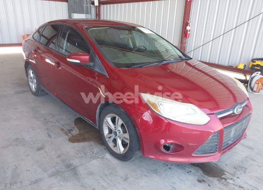 2013 Ford Focus SE (VIN 1FADP3F29DL266666) main photo